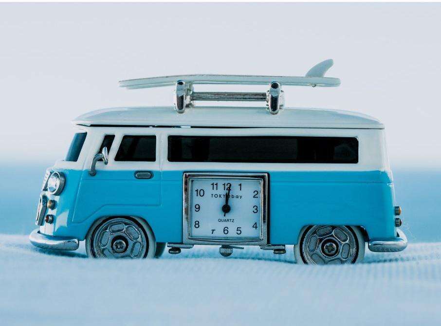 Bus Clock | Light Blue