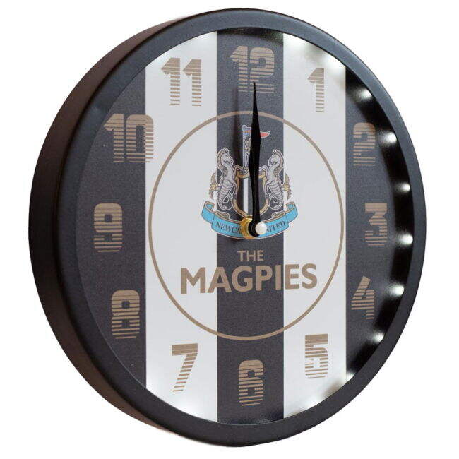 Vintage Newcastle Newcastle United FC LED Stripe Wall Clock for Mat...