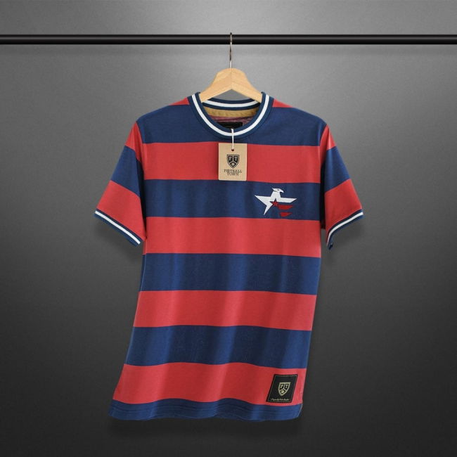 Vintage USA The Yanks Away Soccer Jersey