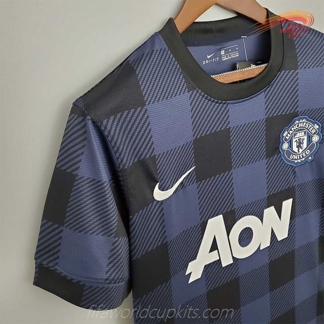Manchester United 13-14 Third Football Shirt