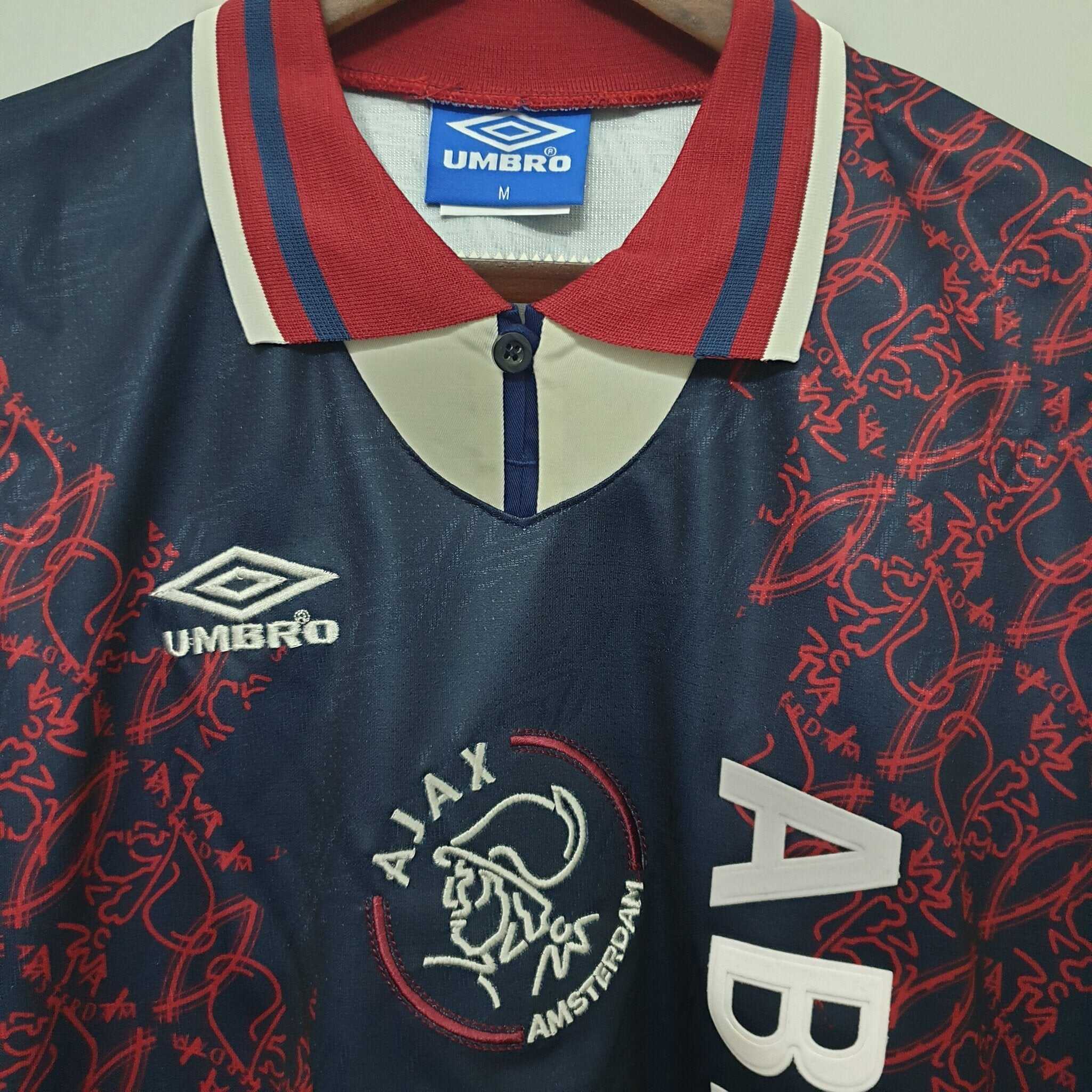 1994-1995 Ajax Away Kit