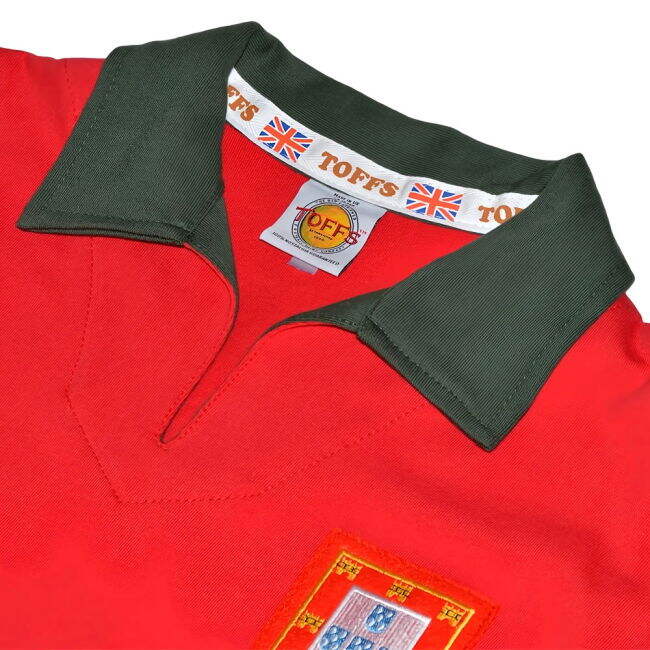 Supporter Grade Portugal Home Replica Jersey (Adults) (Portugal 1960)