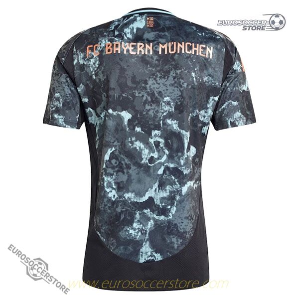 Away Football Jersey of Bayern Munich for the 24-25 Season