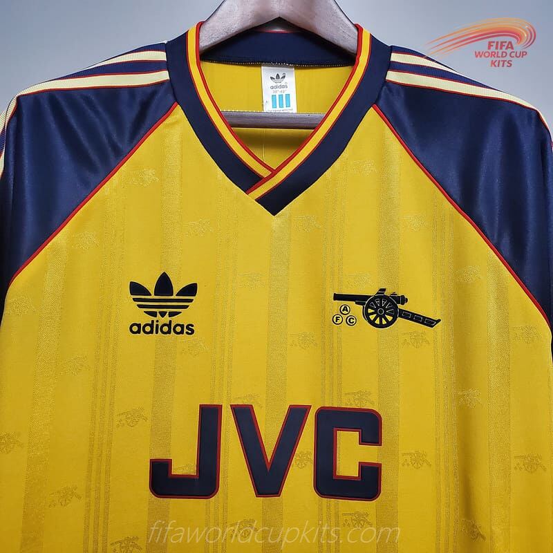 88-89 season Arsenal Alternate Football Strip
