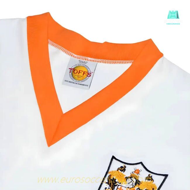 Blackpool 1950s Away Retro Football Shirt
