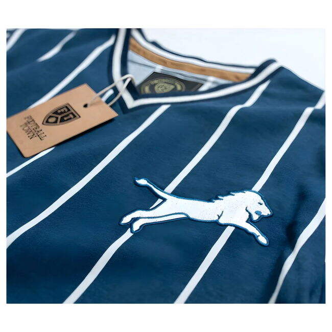 Best Value Millwall The Leaping Lion Home Retro Football Shirt 2024...