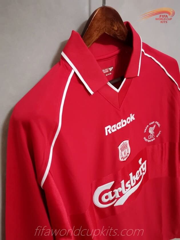Liverpool Football Shirt 00-02 Home Game