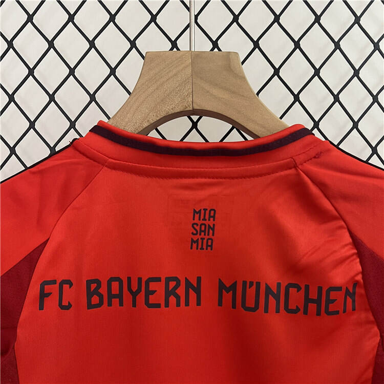 Kids Bayern Munich 2425 Home Kit ShirtShorts - Official Replica 19165