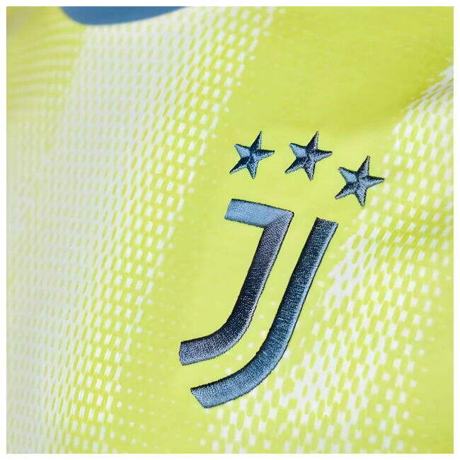 Juventus Pro Away Jersey 2024-2025
