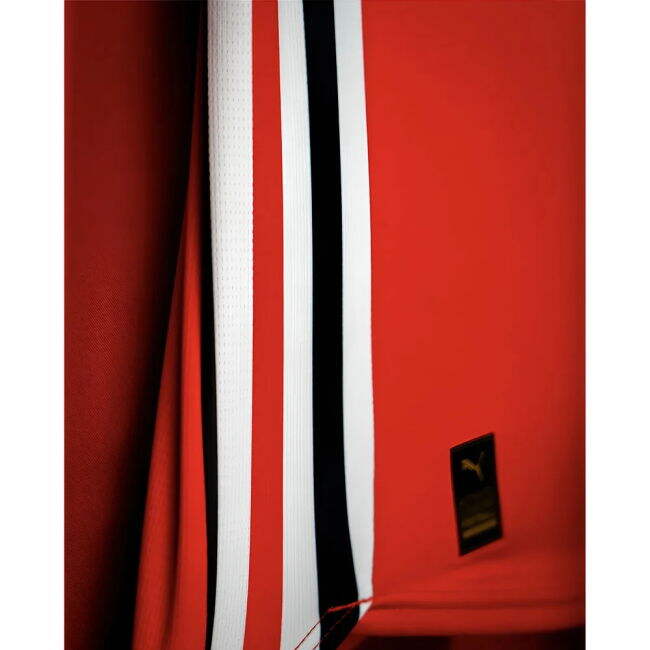 2025-2026 Home Official - Vintage Competitive Price Adults #77504