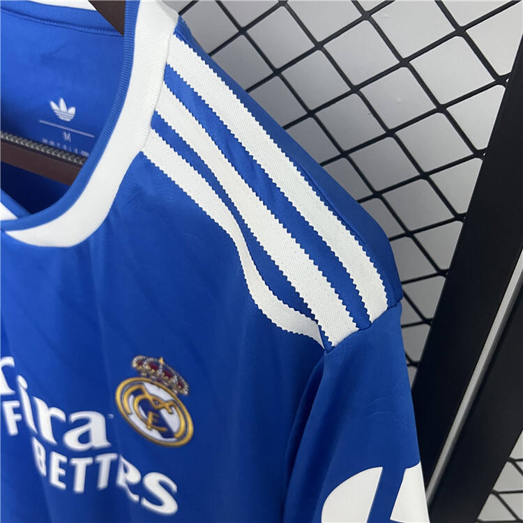 Elite Real Madrid 2526 Third Shirt - Official Replica 24743