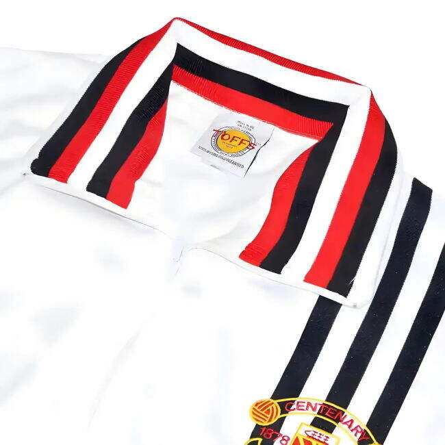 Manchester Reds 1978-79 Retro Tracktop (Limited Edition)