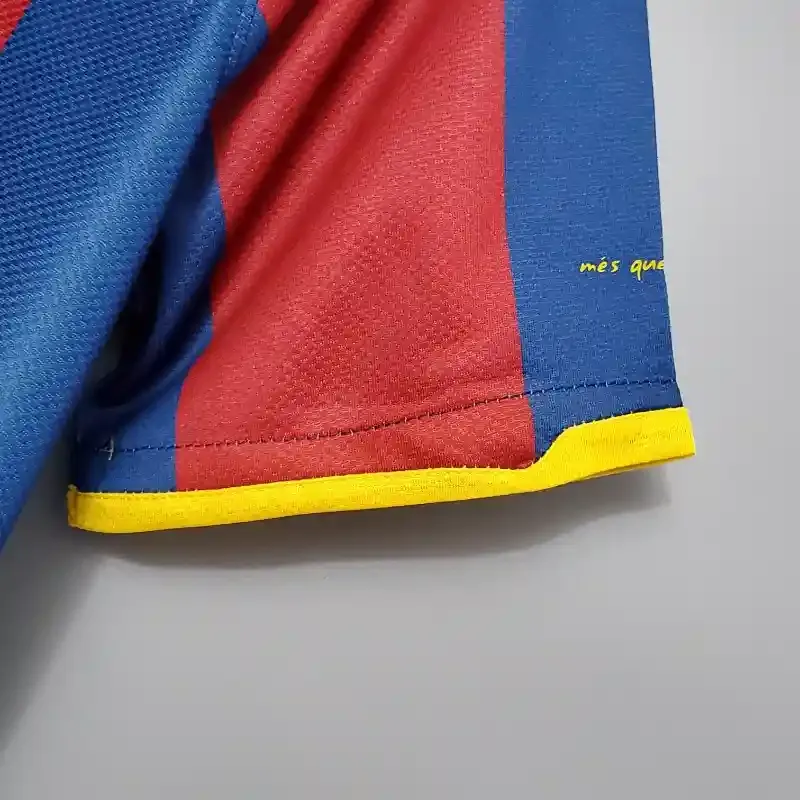 2010-2011 Barcelona Jersey retro kit