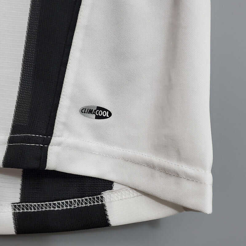 2005-2006 Newcastle  Home retro kit