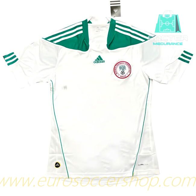 2010-2011 Genuine Nigeria Away Football Shirt (OKOCHA 10)