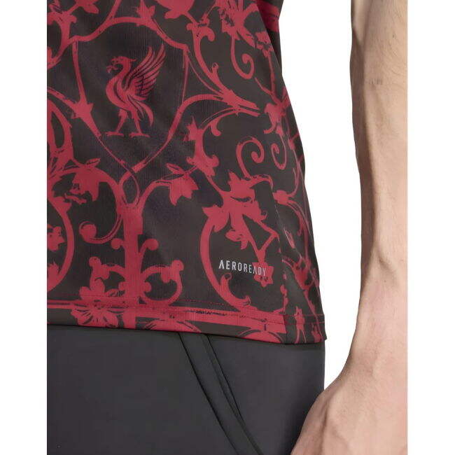 2025-2026 Liverpool Pre-Match Shirt (Black)