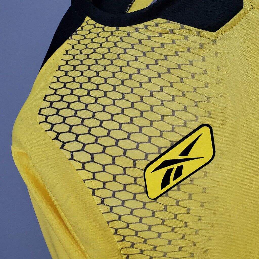 2004-2005 Liverpool Away retro shirt