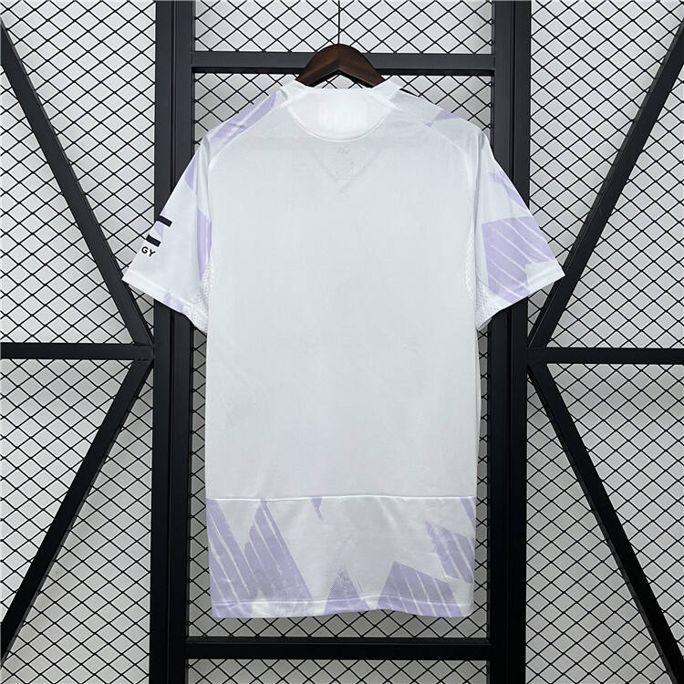 Manchester United 2526 Away Shirt - Official Replica 22364