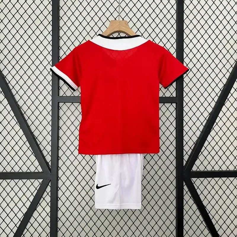 2005-2006 Kids Manchester United Jersey retro kit