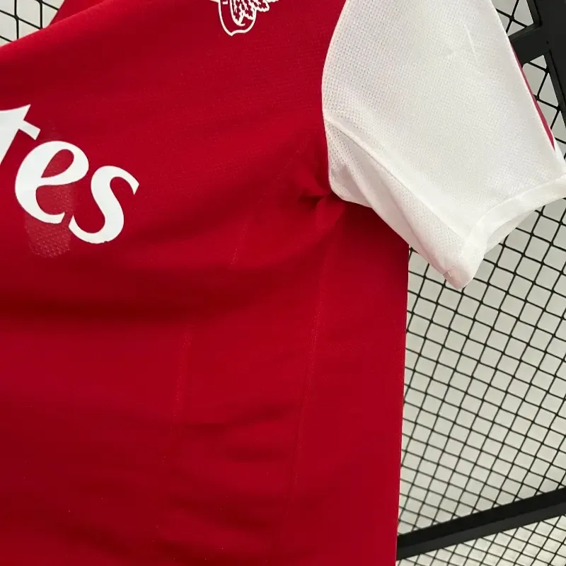 2011-2012 Arsenal 125th Anniversary Jersey retro kit
