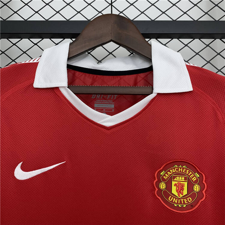 Manchester United 1011 Home Retro Football Shirt - Official Replica