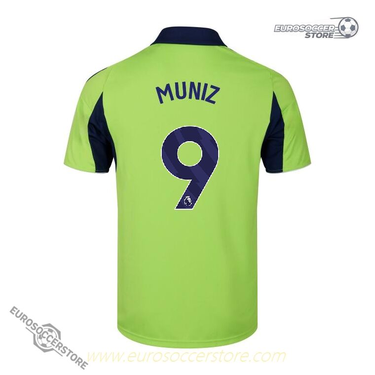 Away Football Jersey of Fulham featuring MUNIZ 9 for the 25-26 Season
