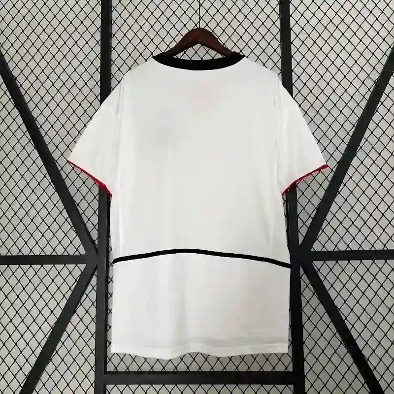 2002-2003 Manchester United Jersey retro kit