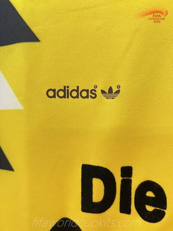 Dortmund year 1989 Home Game Soccer Uniform