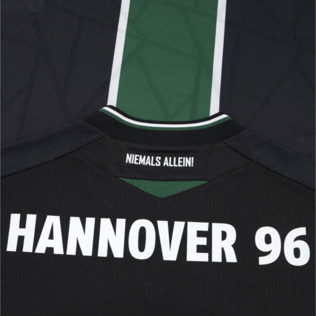 2025-2026 Hannover 96 Away Shirt