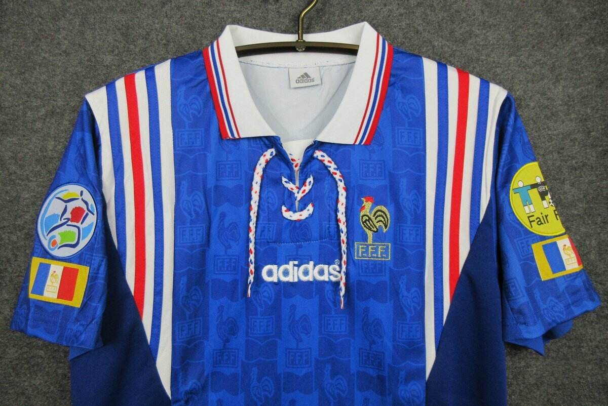 1996-1998 France Home kit