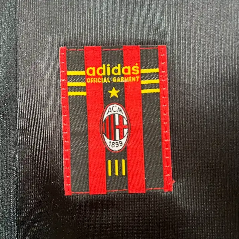 1998-1999 AC Milan Second retro kit