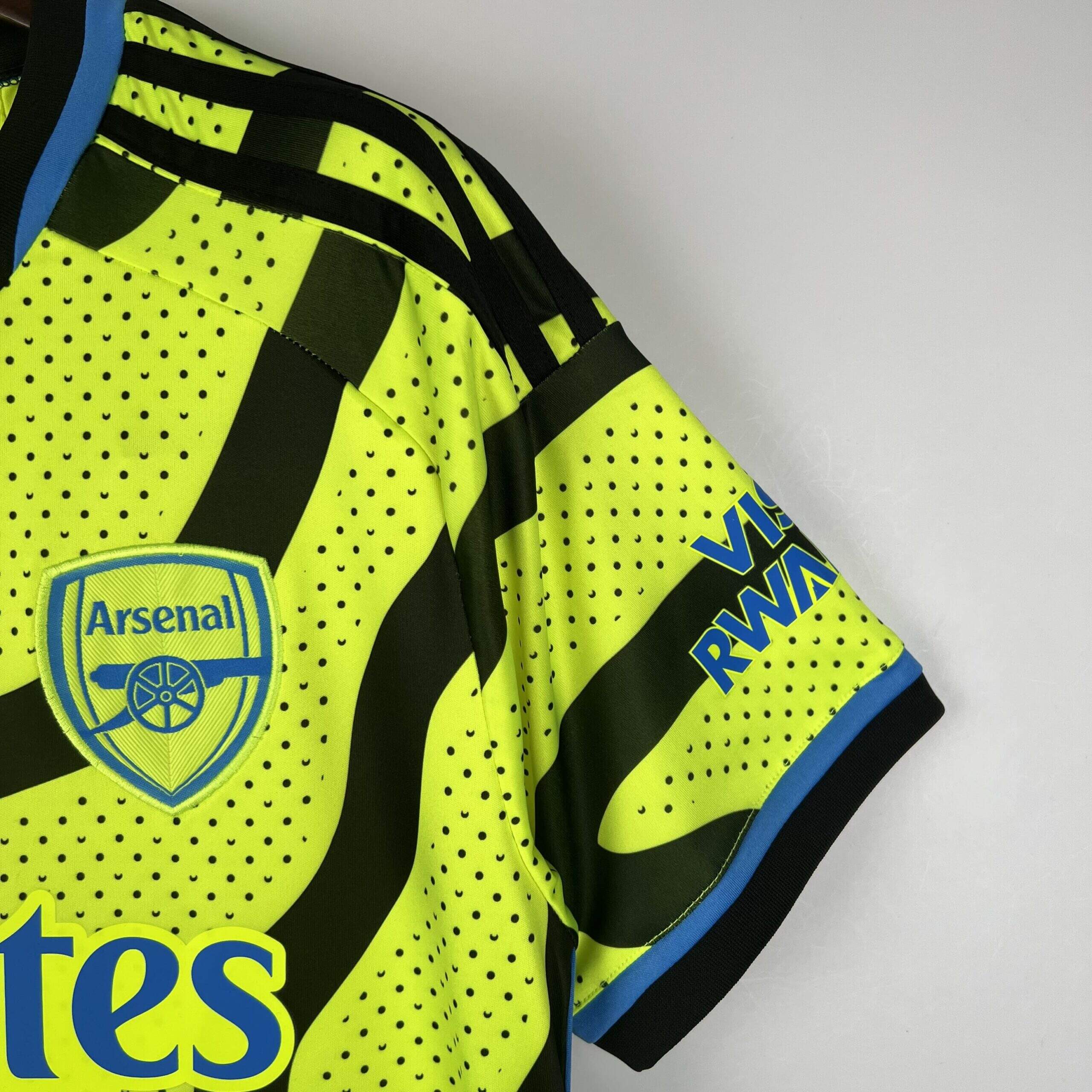 Arsenal 23-24 Away fluorescent Yellow Football Kit