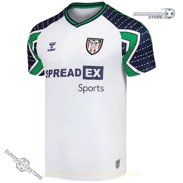 Sunderland's Away Football Jersey for the 24-25 Season