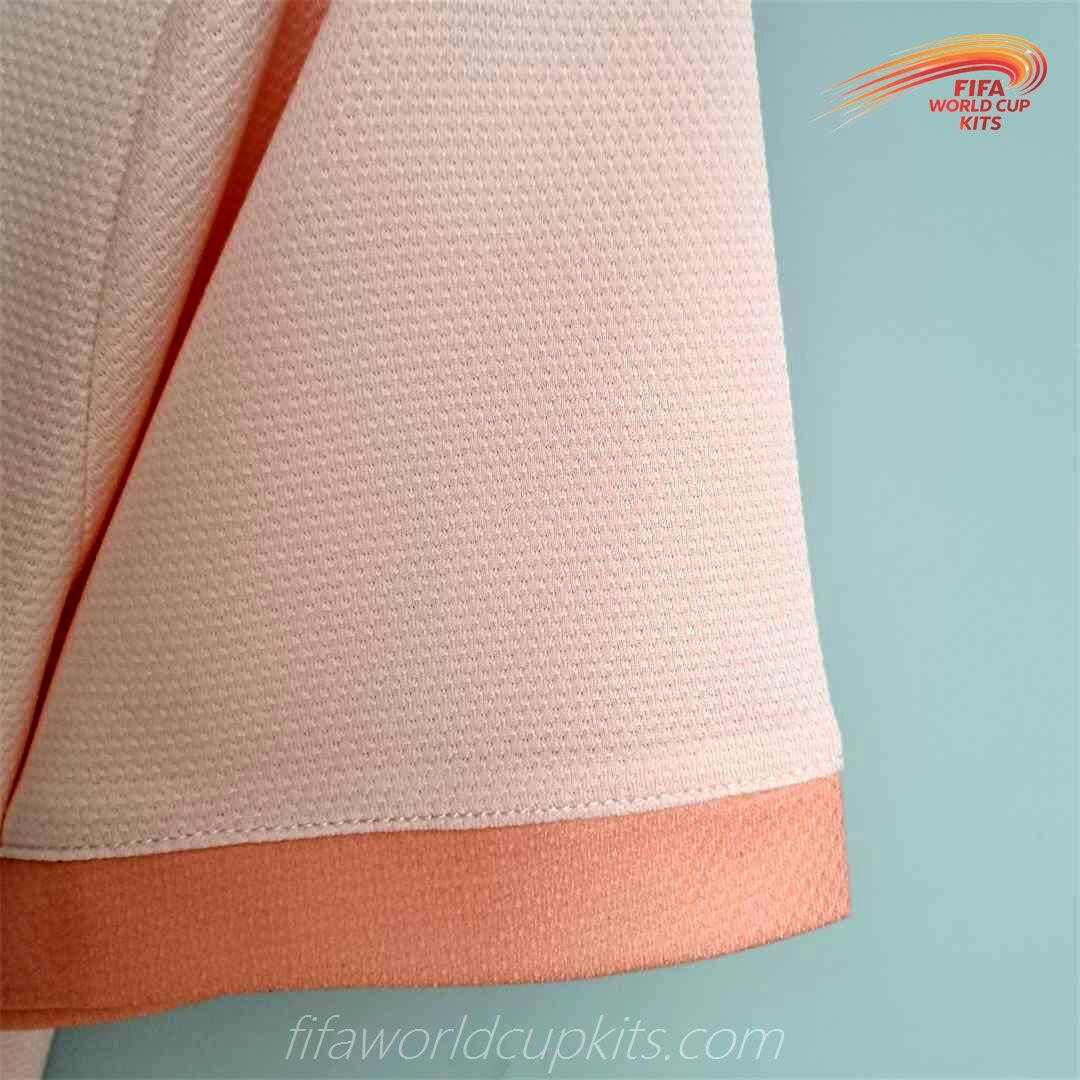 Manchester United 18-19 Away Pink Football Kit