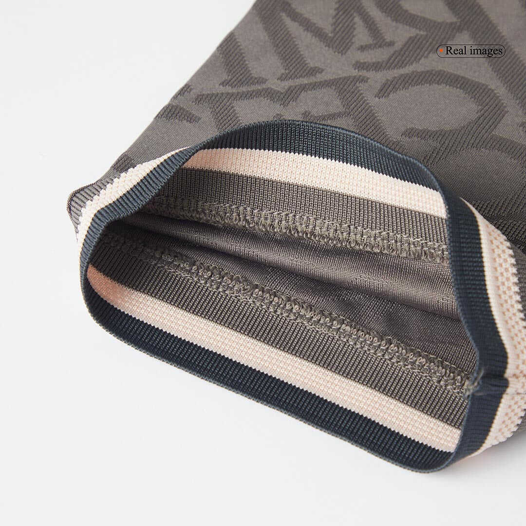 Player Version VINI JR. #7 Real Madrid Third Away Soccer Jersey 2024/2