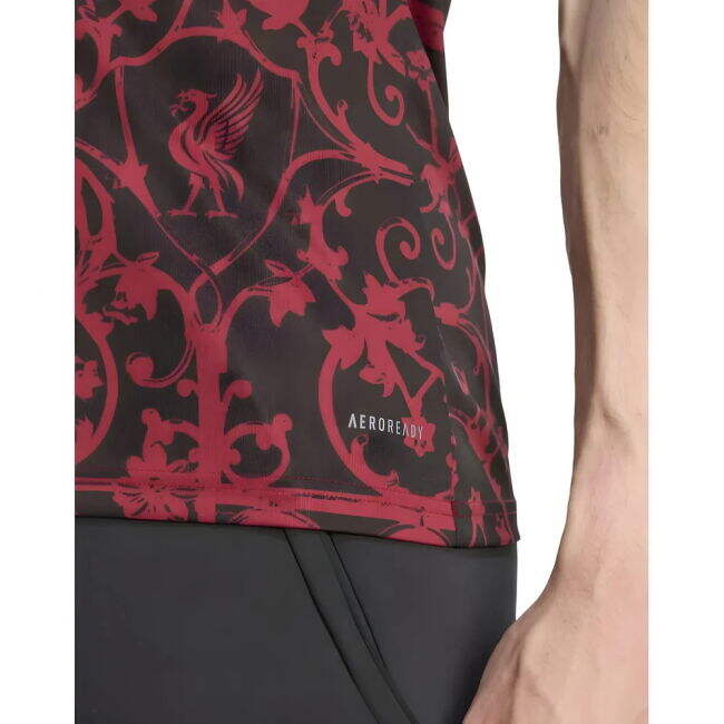 2025-2026 Liverpool Pre-Match Shirt (Black) (Ekitike 22)