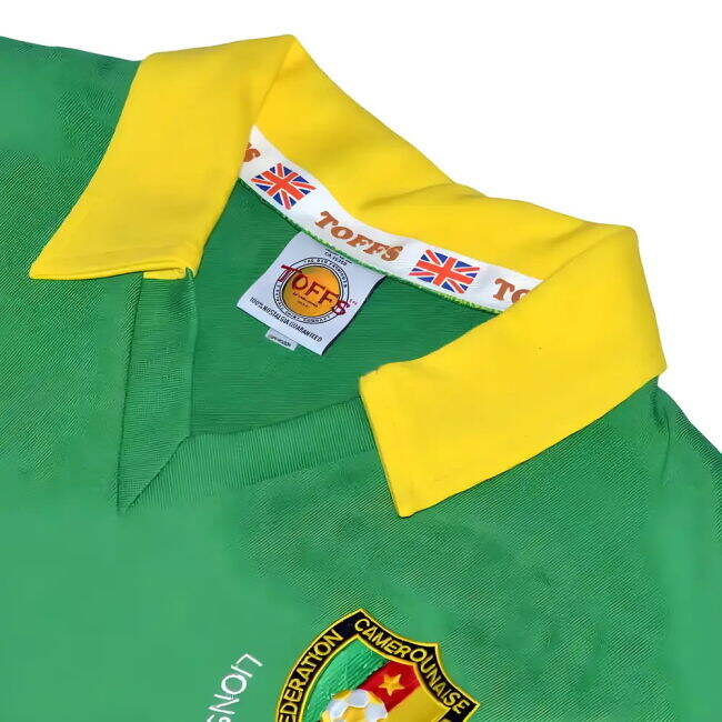 Championship Exclusive-Design Cameroon 1982 World Cup Retro Football
