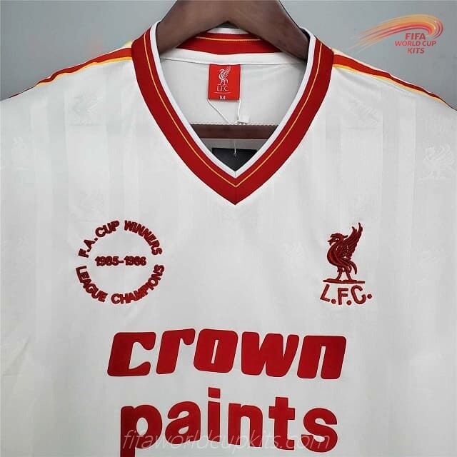 Liverpool Travel Football Jersey 85-86